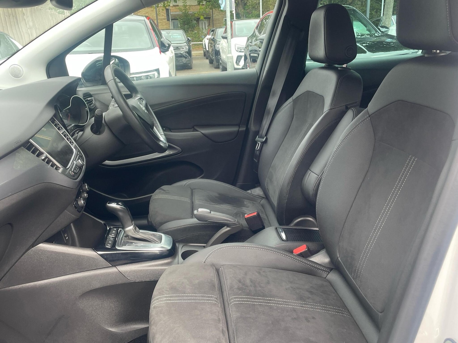 Used Vauxhall Crossland 2024 for sale - 76677123: Photo 13