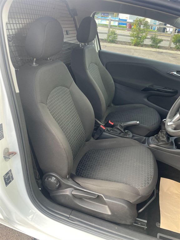 Used Vauxhall Corsa 2018 for sale - 76221926: Photo 21