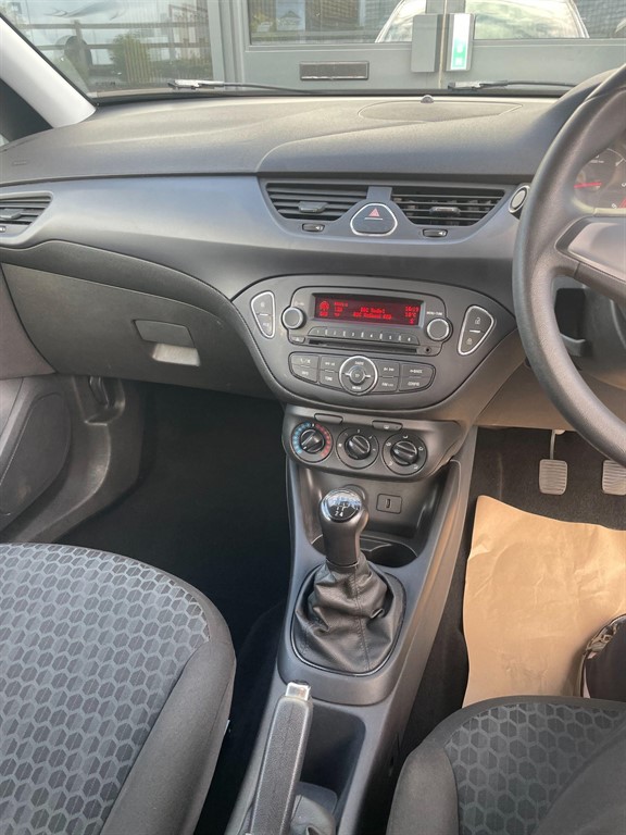 Used Vauxhall Corsa 2018 for sale - 76221926: Photo 32