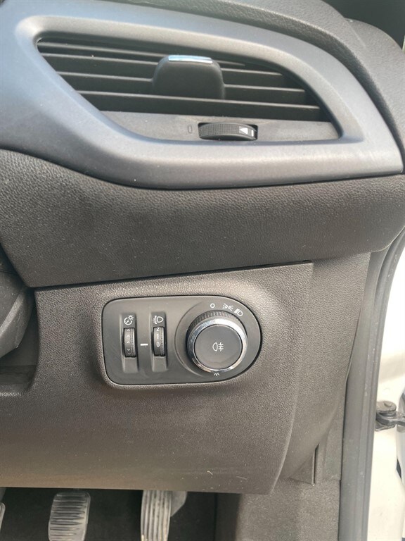 Used Vauxhall Corsa 2018 for sale - 76221926: Photo 34