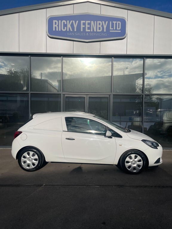 Used Vauxhall Corsa 2018 for sale - 76221926: Photo 5