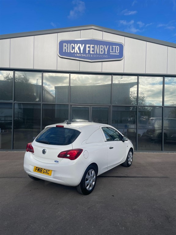 Used Vauxhall Corsa 2018 for sale - 76221926: Photo 6