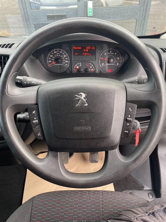 Vehicle 28