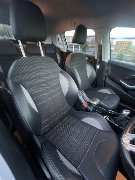 Used Peugeot 2008 2016 for sale - 77116331: Photo 14