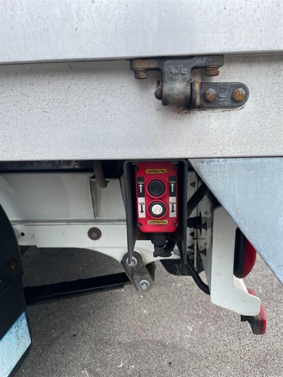 Vehicle 32