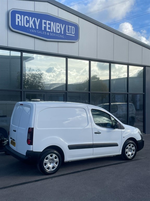 Used Peugeot Partner 2018 for sale - 76355284: Photo 6