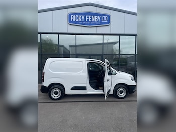 Used Vauxhall Combo 2020 for sale - 78294100: Photo