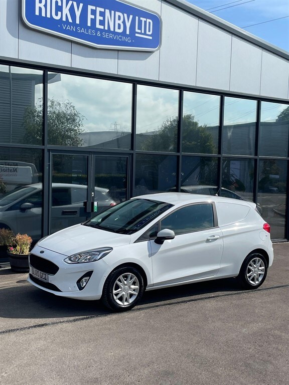 Used Ford Fiesta Van 2020 for sale - 76037914: Photo 29