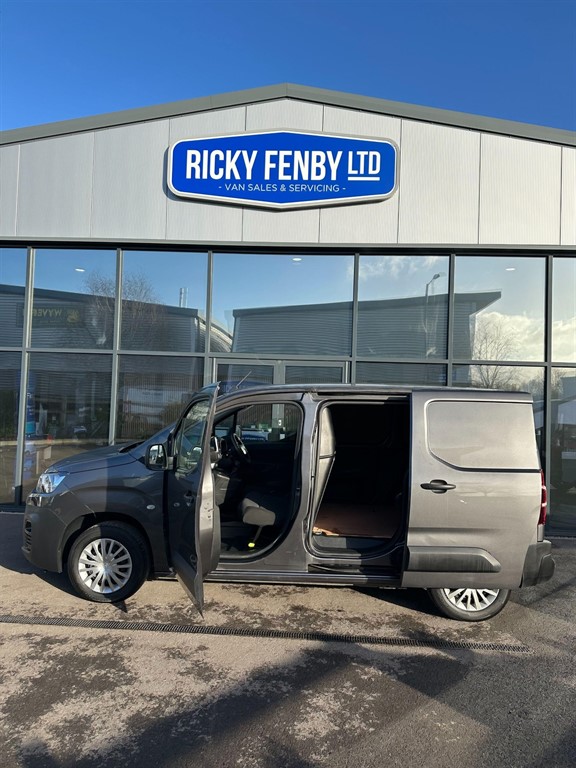 Used Citroen Berlingo 2021 for sale - 76908255: Photo 14