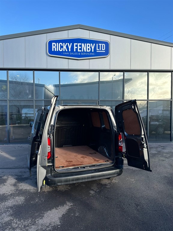 Used Citroen Berlingo 2021 for sale - 76908255: Photo 22