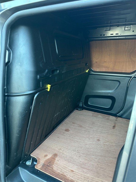 Used Citroen Berlingo 2021 for sale - 76908255: Photo 24