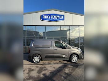 Used Citroen Berlingo 2021 for sale - 76908255: Photo