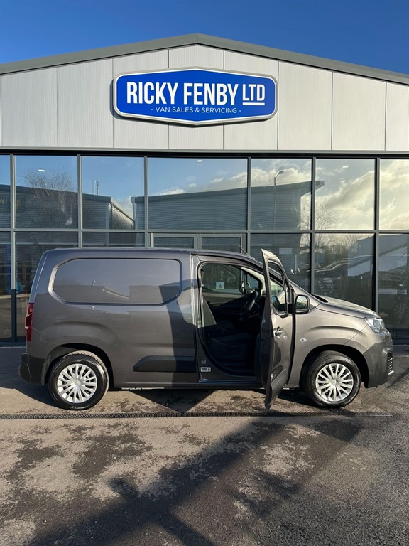 Used Citroen Berlingo 2021 for sale - 76908255: Photo 3