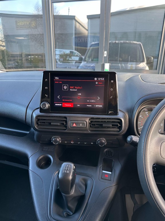 Used Citroen Berlingo 2021 for sale - 76908255: Photo 31