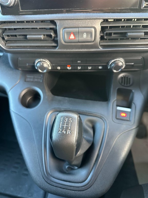 Used Citroen Berlingo 2021 for sale - 76908255: Photo 32