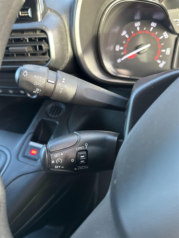 Used Citroen Berlingo 2021 for sale - 76908255: Photo 37