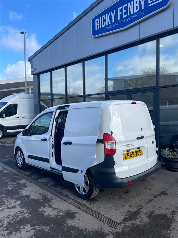 Used Ford Transit Courier 2019 for sale - 78014866: Photo 9
