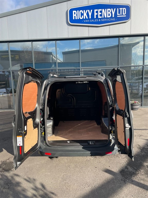 Used Ford Transit Courier 2021 for sale - 76696697: Photo 11