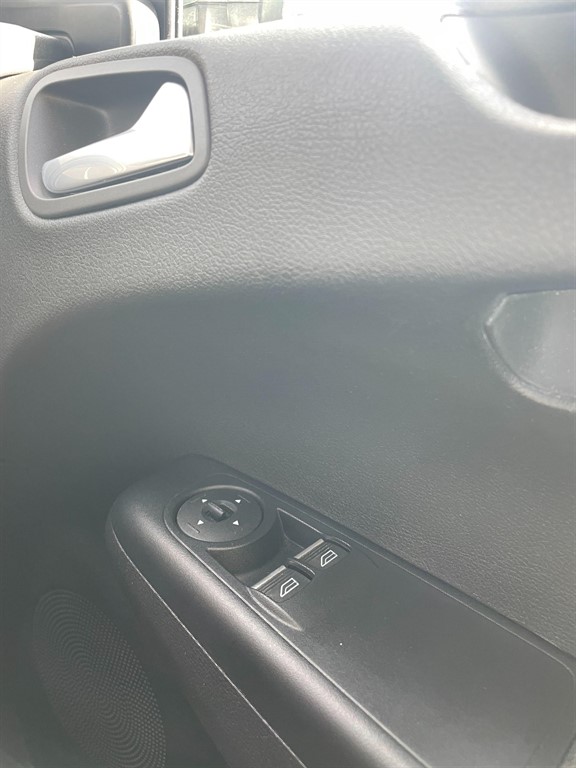 Used Ford Transit Courier 2021 for sale - 76696697: Photo 19