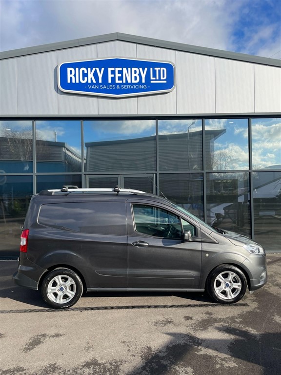 Used Ford Transit Courier 2021 for sale - 76696697: Photo 7