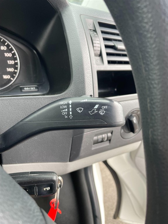 Used Volkswagen Transporter 2010 for sale - 78152815: Photo 20