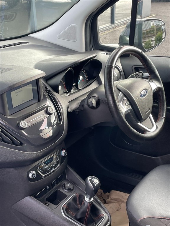 Used Ford Transit Courier 2022 for sale - 77210762: Photo 18