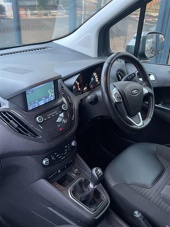 Used Ford Transit Courier 2022 for sale - 77210762: Photo 20