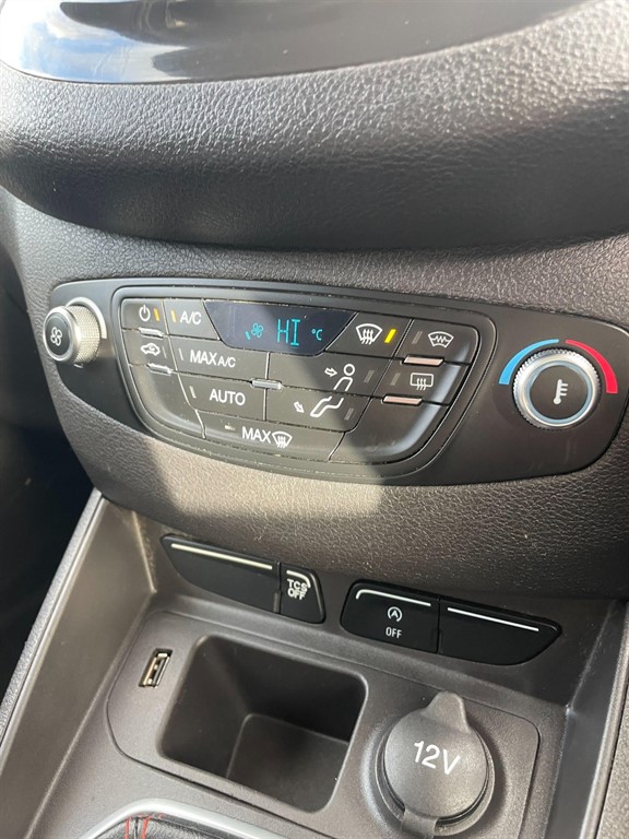 Used Ford Transit Courier 2022 for sale - 77210762: Photo 31