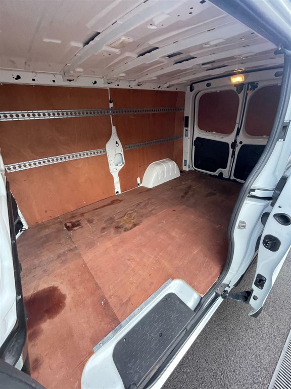 Used Nissan NV300 2021 for sale - 77122857: Photo 24