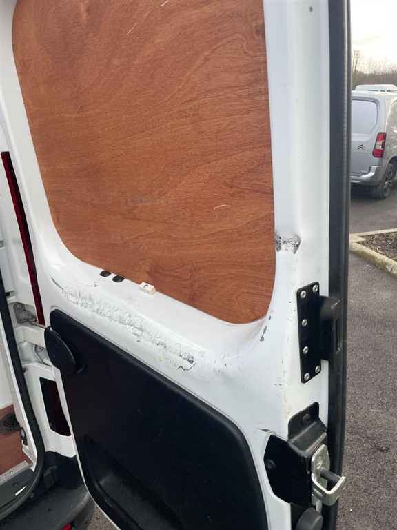 Used Nissan NV300 2021 for sale - 77122857: Photo 27