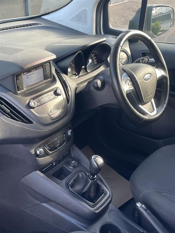 Used Ford Transit Courier 2019 for sale - 76603054: Photo 14