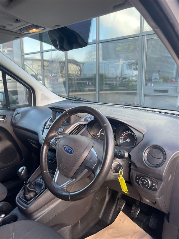 Used Ford Transit Courier 2019 for sale - 76603054: Photo 15