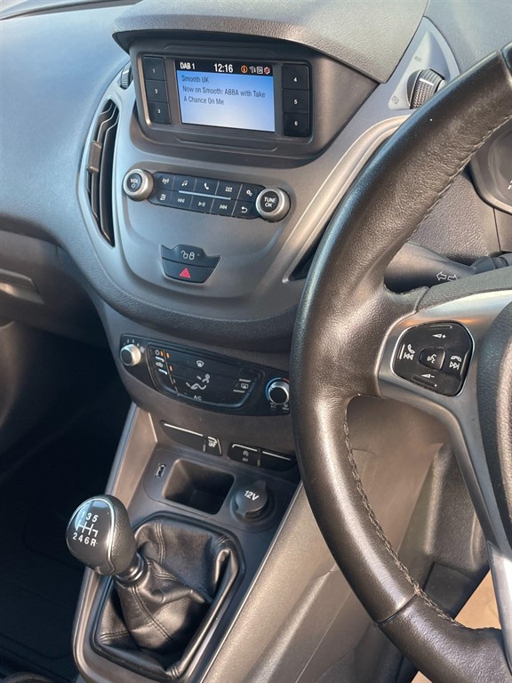 Used Ford Transit Courier 2019 for sale - 76603054: Photo 18