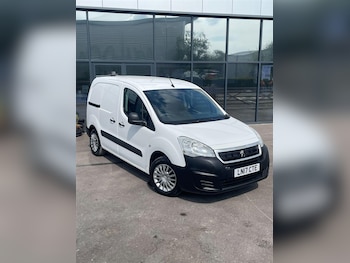 Used Peugeot Partner 2017 for sale - 75571560: Photo