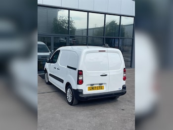 Used Peugeot Partner 2017 for sale - 75571560: Photo