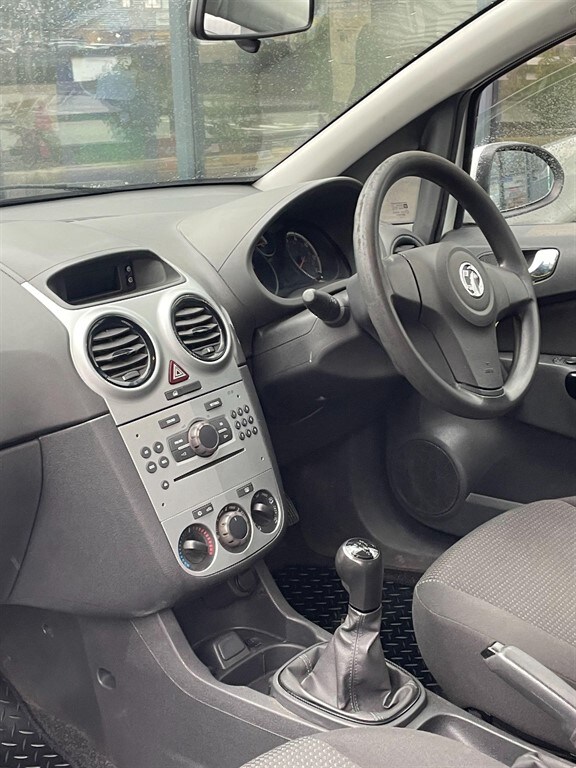 Used Vauxhall Corsa 2011 for sale - 77420674: Photo 11