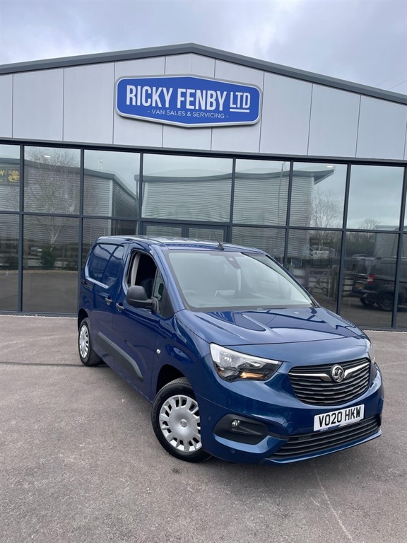 Used Vauxhall Combo 2020 for sale - 77679158: Photo 2