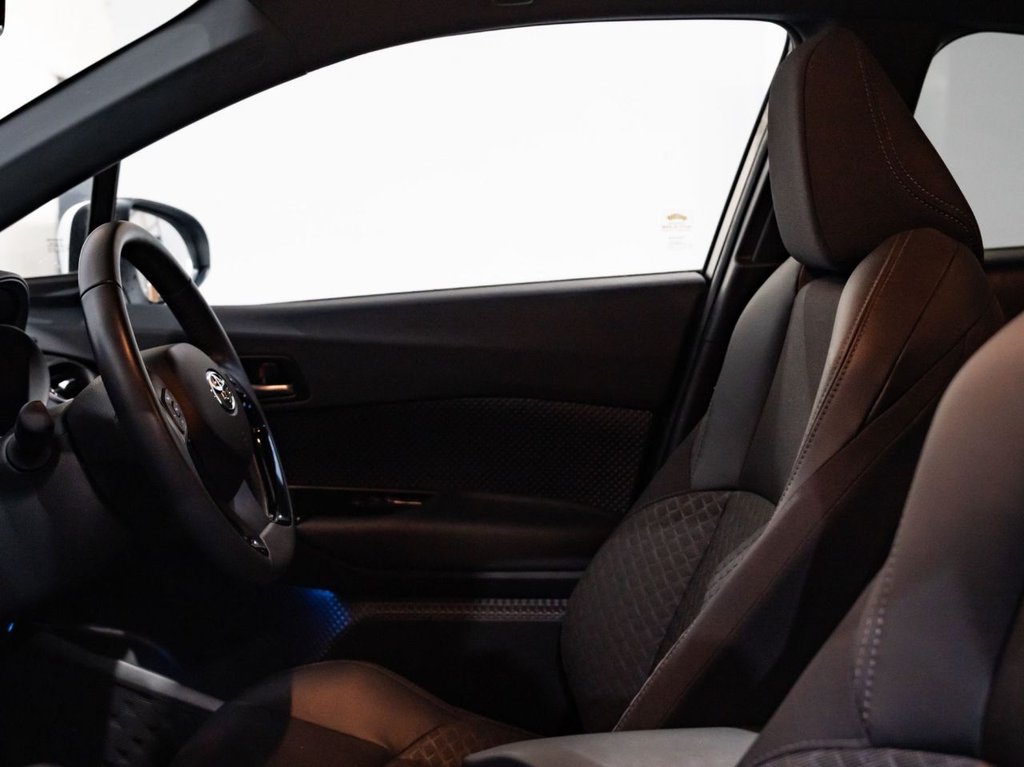 Used Toyota C-HR 2023 for sale - 77677225: Photo 14