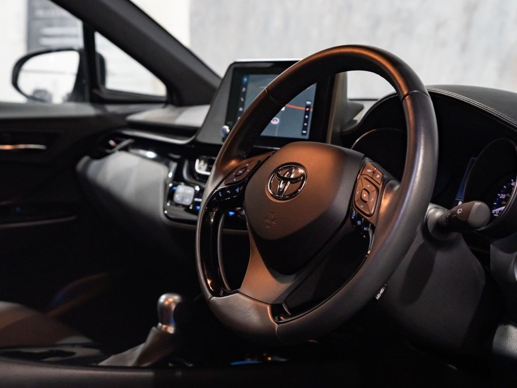 Used Toyota C-HR 2023 for sale - 77677225: Photo 16