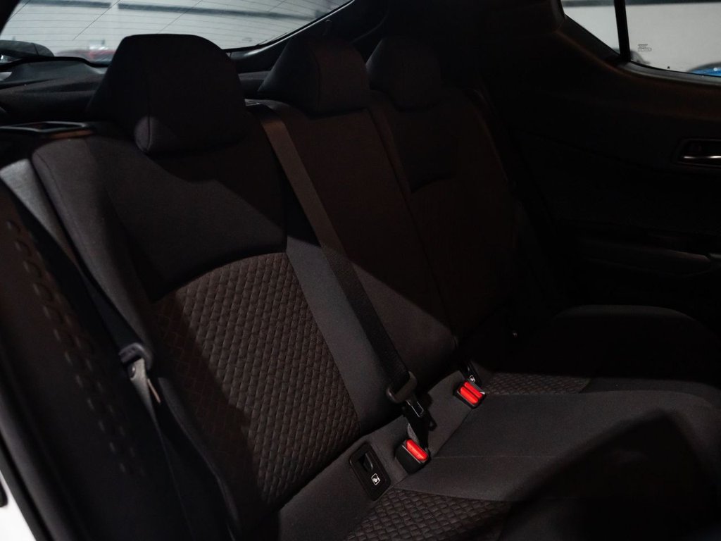 Used Toyota C-HR 2023 for sale - 77677225: Photo 22