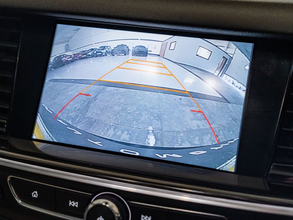 Used Vauxhall Insignia 2017 for sale - 77764599: Photo 10