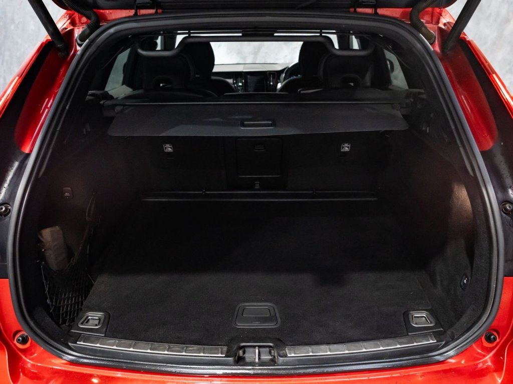 Used Volvo XC60 2019 for sale - 77677217: Photo 24