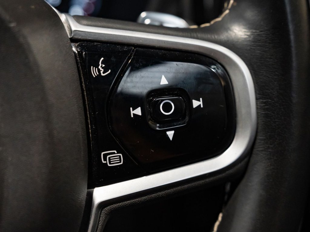 Used Volvo XC60 2019 for sale - 77677217: Photo 32