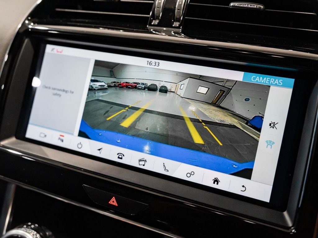 Used Jaguar XE 2020 for sale - 77677209: Photo 11