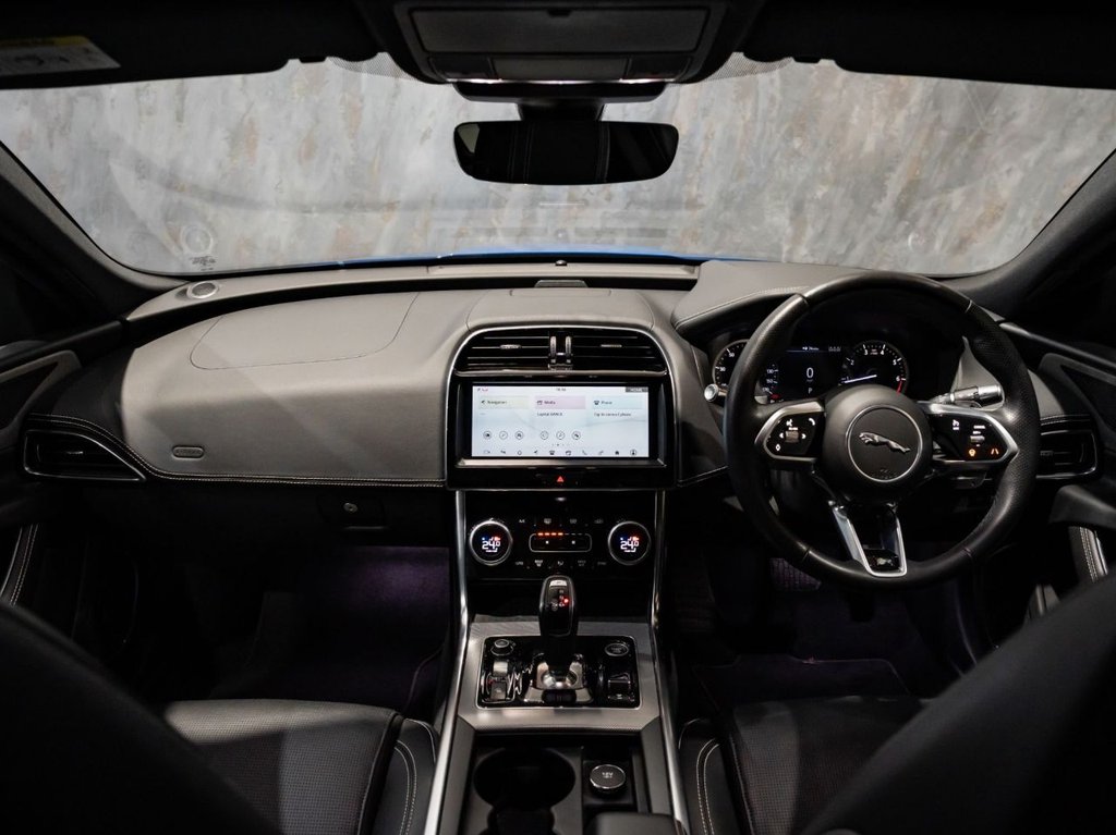 Used Jaguar XE 2020 for sale - 77677209: Photo 13