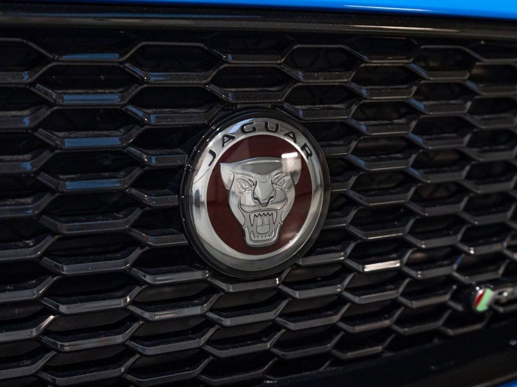 Used Jaguar XE 2020 for sale - 77677209: Photo 4