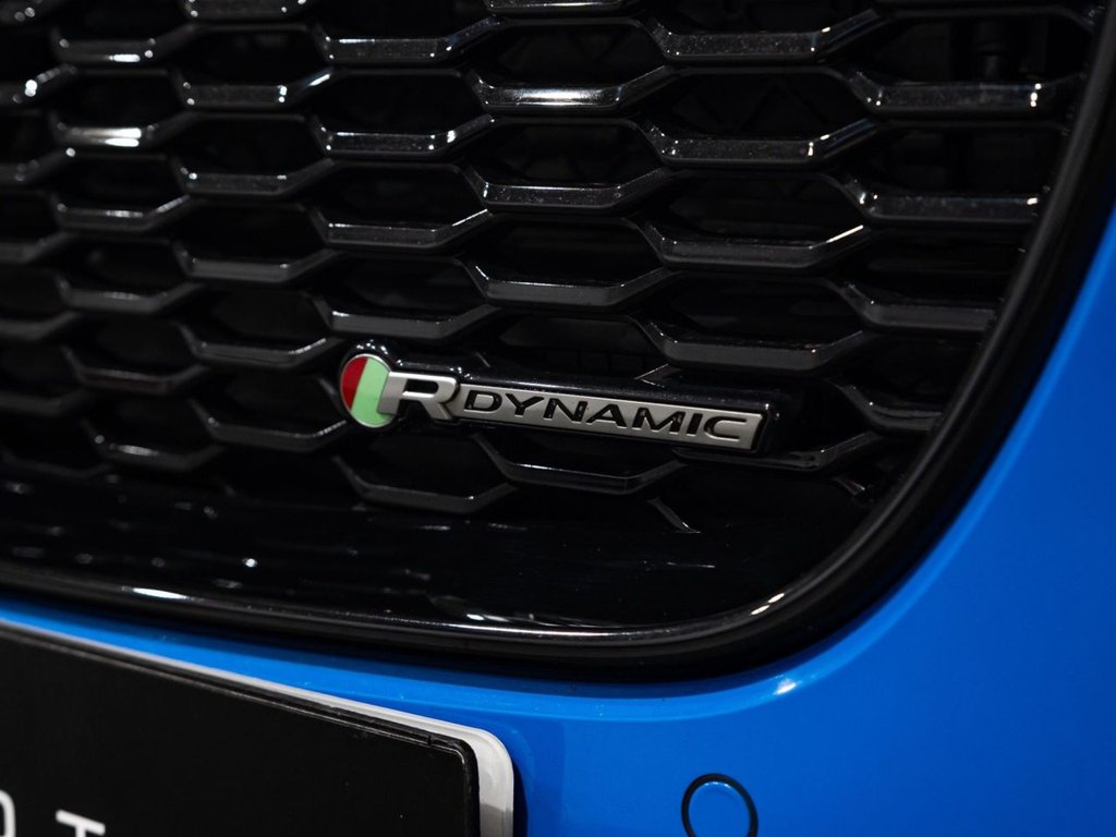 Used Jaguar XE 2020 for sale - 77677209: Photo 5