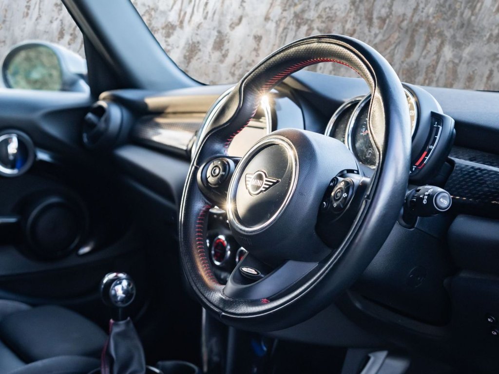 Used MINI Hatch 2018 for sale - 77677210: Photo 10