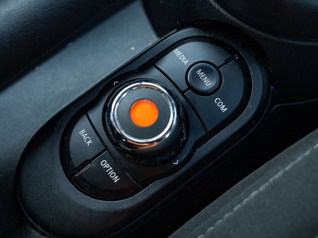 Used MINI Hatch 2018 for sale - 77677210: Photo 17