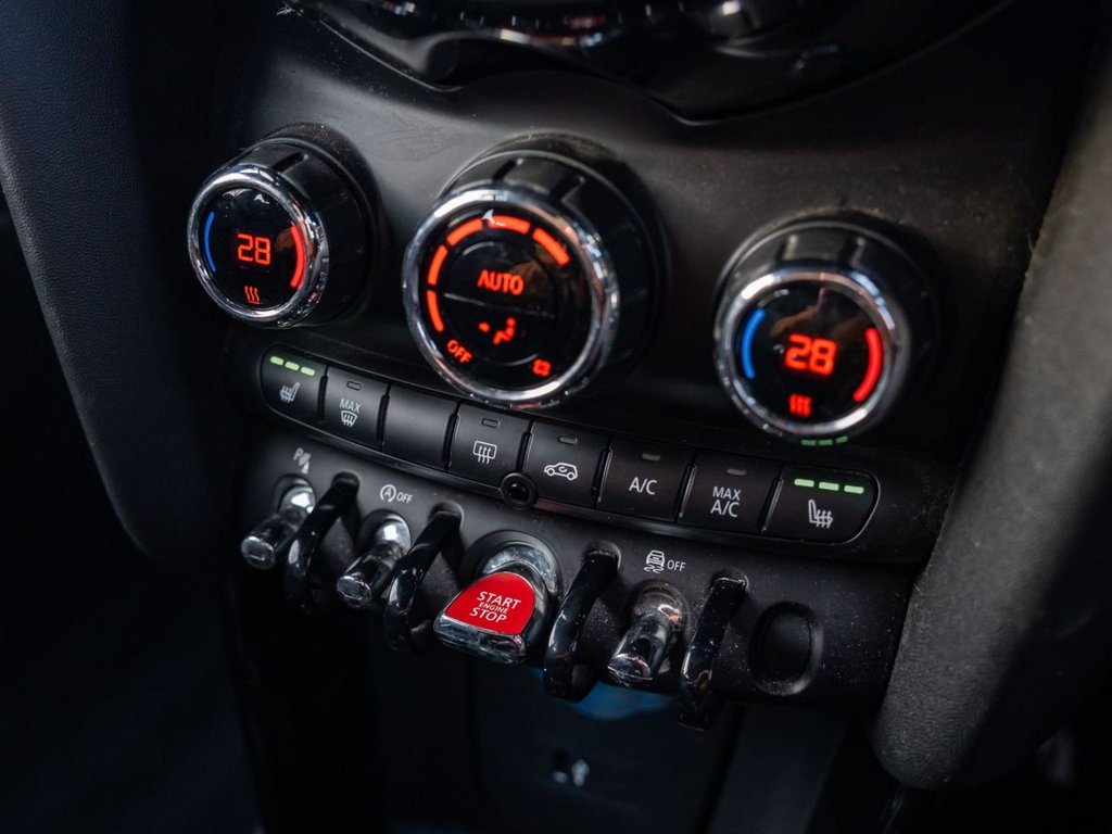 Used MINI Hatch 2018 for sale - 77677210: Photo 19